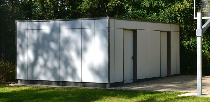 Gerätehaus Pia: farbenfroher Kubus Fassadenplatten HPL - Schulhofmöbel Ney